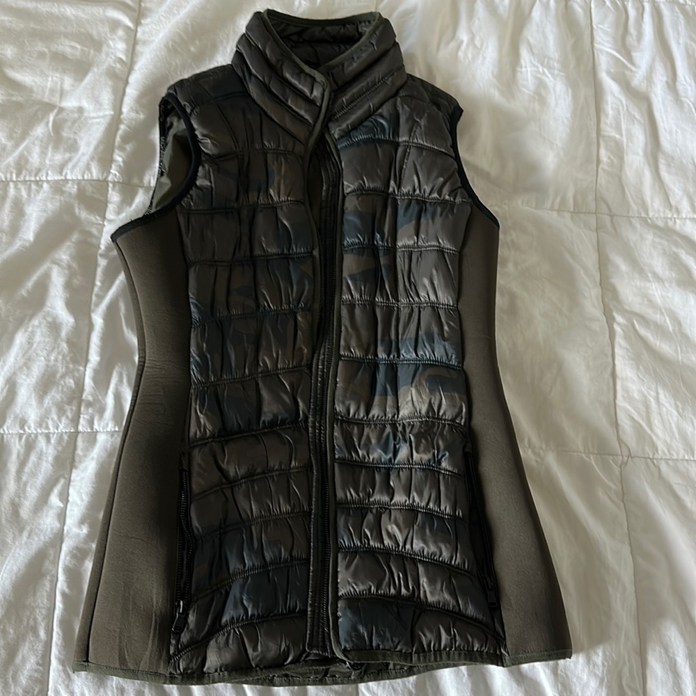 Micheal Kors vest